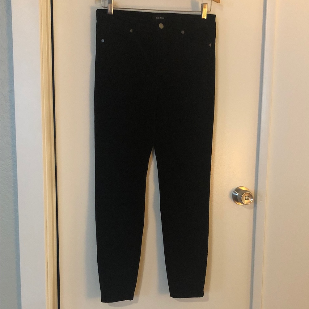 WOMEN’S WELL WORN BRAND VELVET TAPPERED PANTS